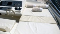 4FIVE -  Flybridge sunpads